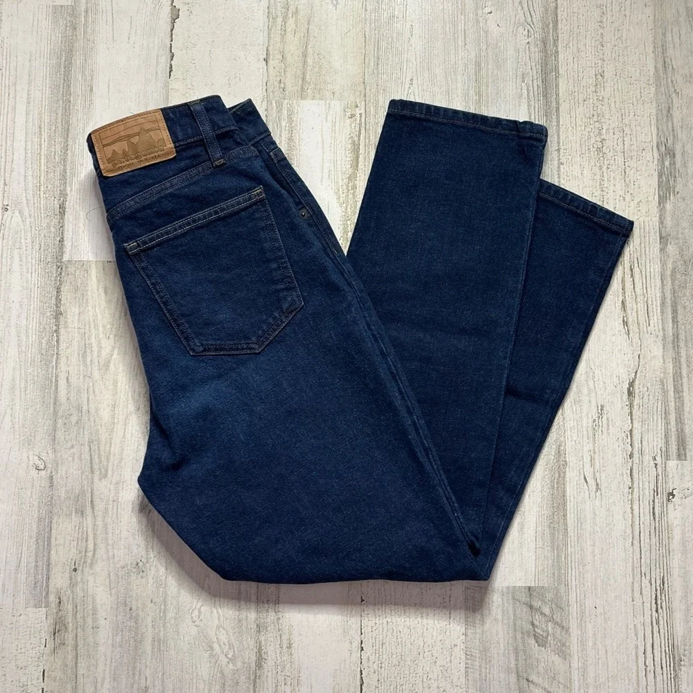 Patagonia Dark Wash Straight Jean Size 27